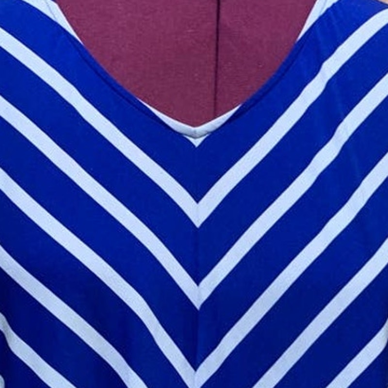 Croft &amp; Barrow 2X Short Sleeve Blue Chevron Stripe Flowy Stretchy Polyester Top