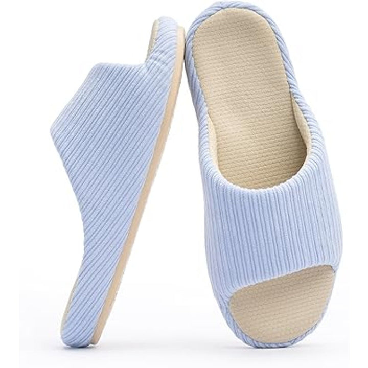 New Chantomoo Womens 9-10 Light Blue Memory Foam Rubber Sole Slide On Slippers
