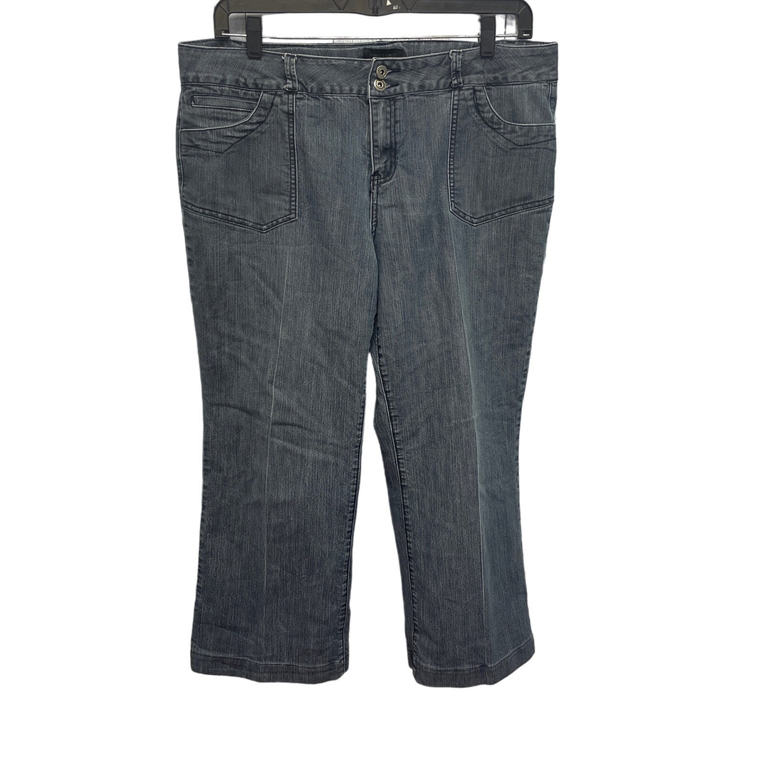 Ashley Stewart Size 18W Medium Wash Straight Leg Stretch Cotton Denim Blue Jeans