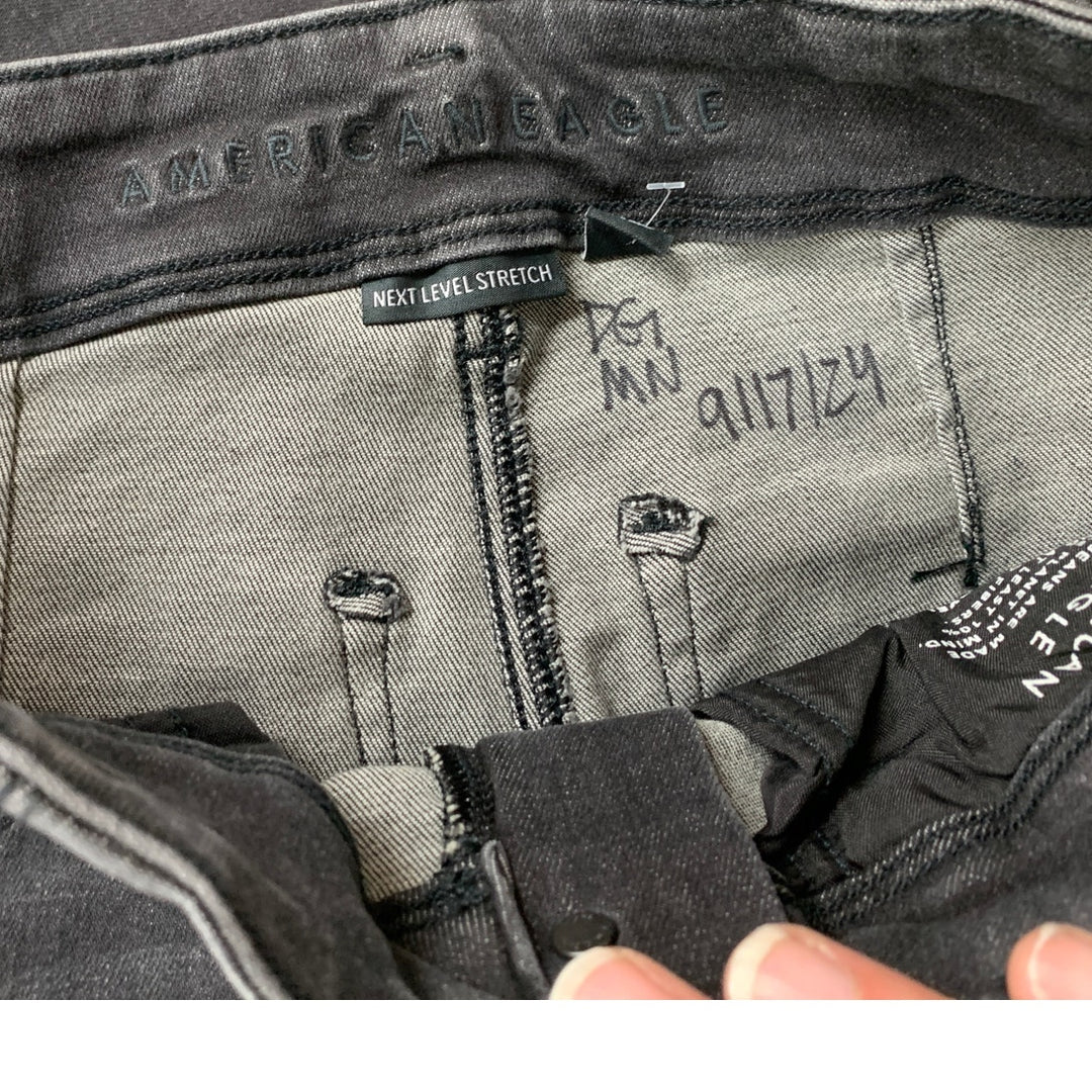 New American Eagle Womens Size 4 High Rise Skinny Kick Black Denim Jeans