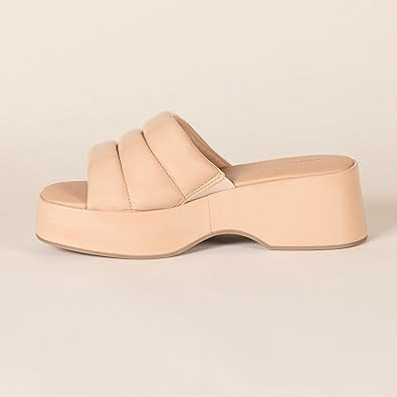 New Amazon EssentialsWomens Size 9 Tan Faux Leather Platform Slide On Sandals