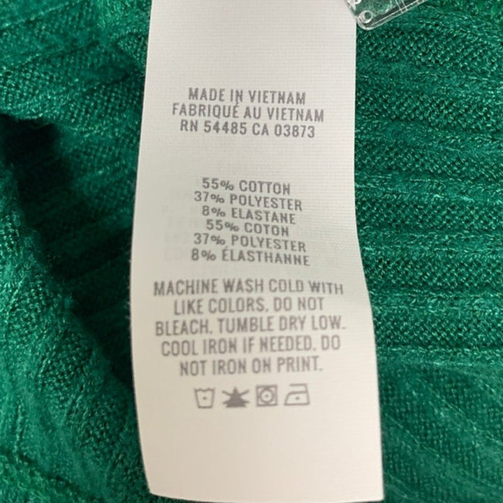 2 New American Eagle Womens Small Sleeveless Long Sleeve Button Ribbed Sweaters