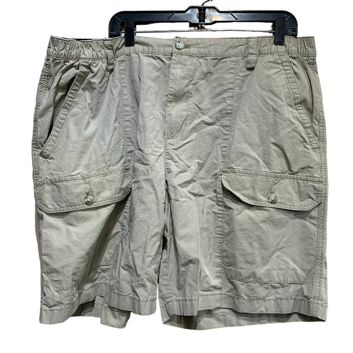 Van Heusen 40 X 9 Traveler Classic Fit 100% Cotton Khaki Cargo Shorts w Pockets