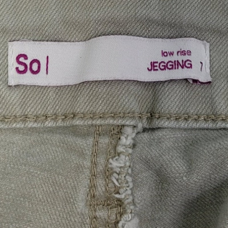 SO Juniors Size 7 Cotton Blend Low Rise Denim Jeggings w Pockets Belt Loops
