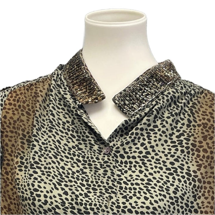 FYLO Womens Medium Cheetah Print Long Sleeve Beaded Collar Button Up Top