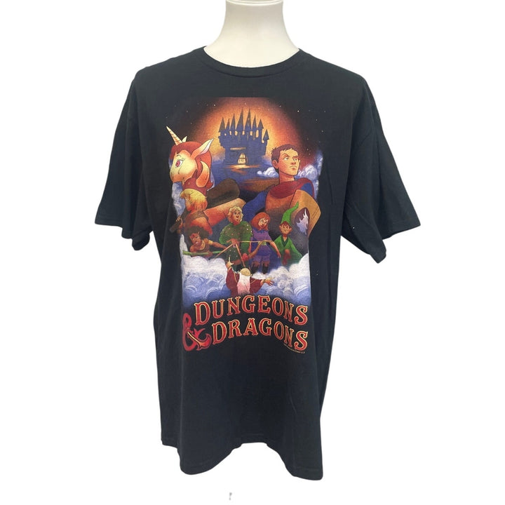 Port &amp; Company Mens Large 100% Cotton Dungeons &amp; Dragons Short Sleeve Tee Shirt