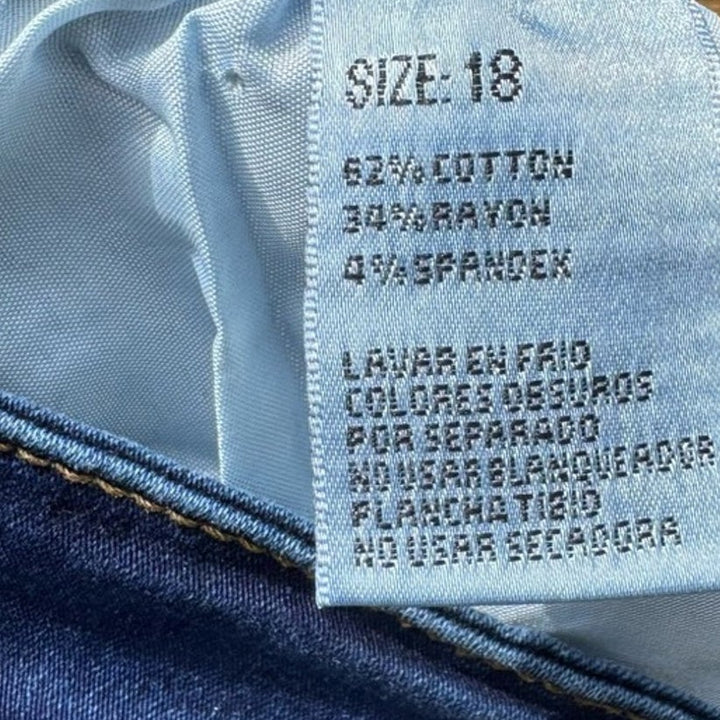 NWT New Bamboo Womens Size 18 Cotton Blend Super Soft Denim Blue Jeans