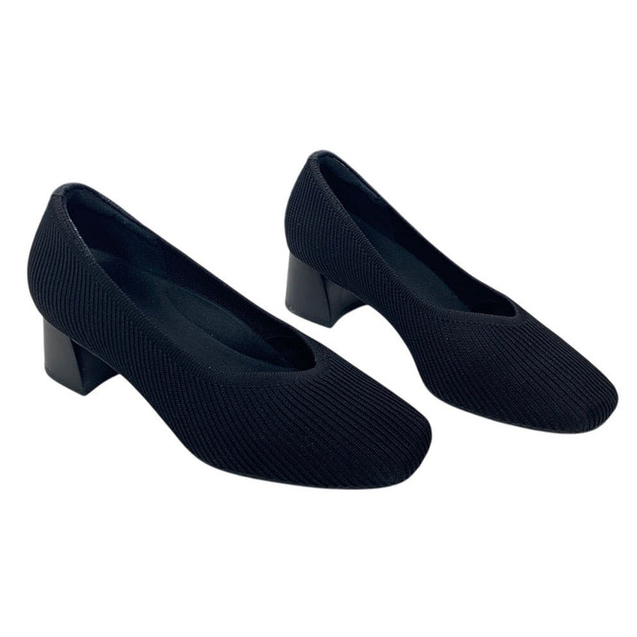 Arromic Womens Size 7W Black 1.5" Heels Ribbed Closed Square Toe Shoes
