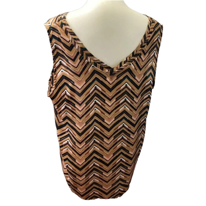 Maurices Womens XXL Sleeveless Polyester Chevron Stripe V-Neck Flowy Tank Top