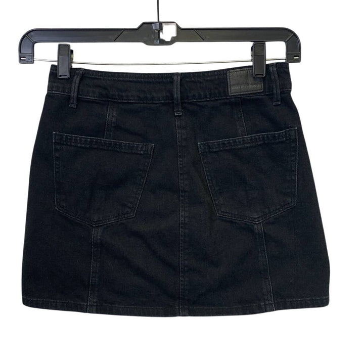 American Eagle Size 2 Button Up PolyCotton Black Denim Short Jean Skirt