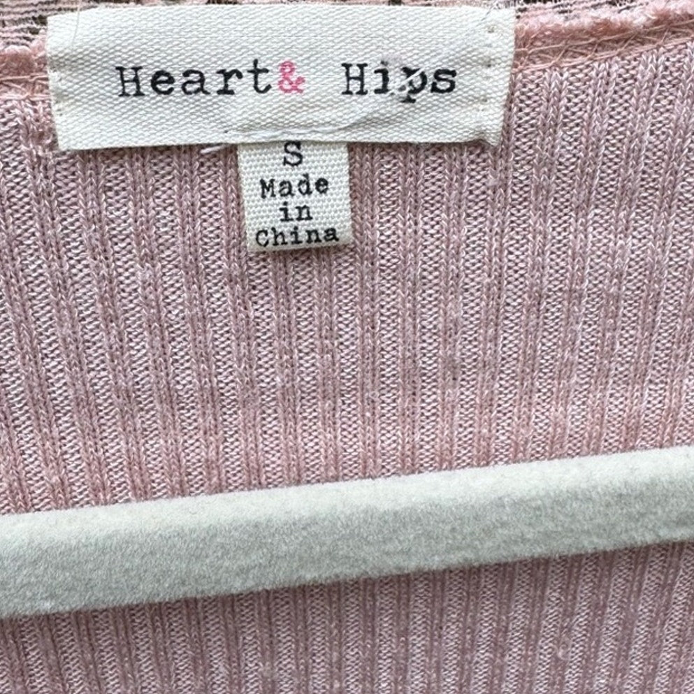 NWT New Heart &amp; Hips Juniors Small Ribbed Lace Trim Long Sleeve V Neck Top