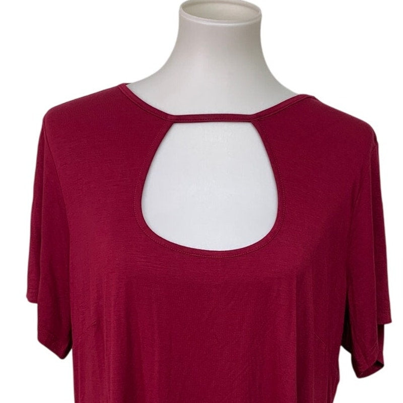 NWT New CCX Womens Plus Size XS/14 Ruby Red Keyhole Front Flowy Stella Tee