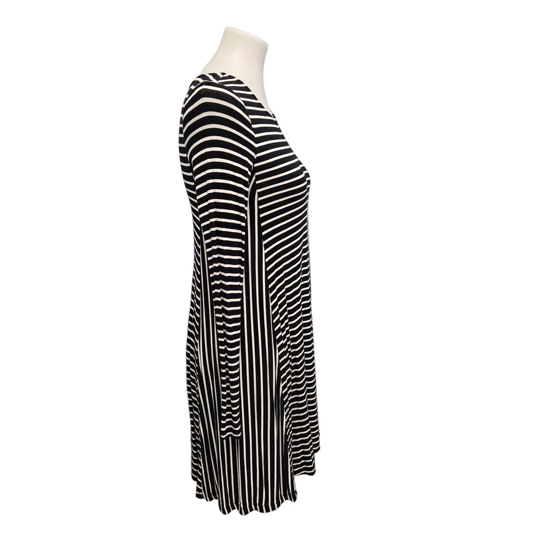 Old Navy Womens XS Long Sleeve Stretchy Rayon Spandex Striped Fit Flare Dress