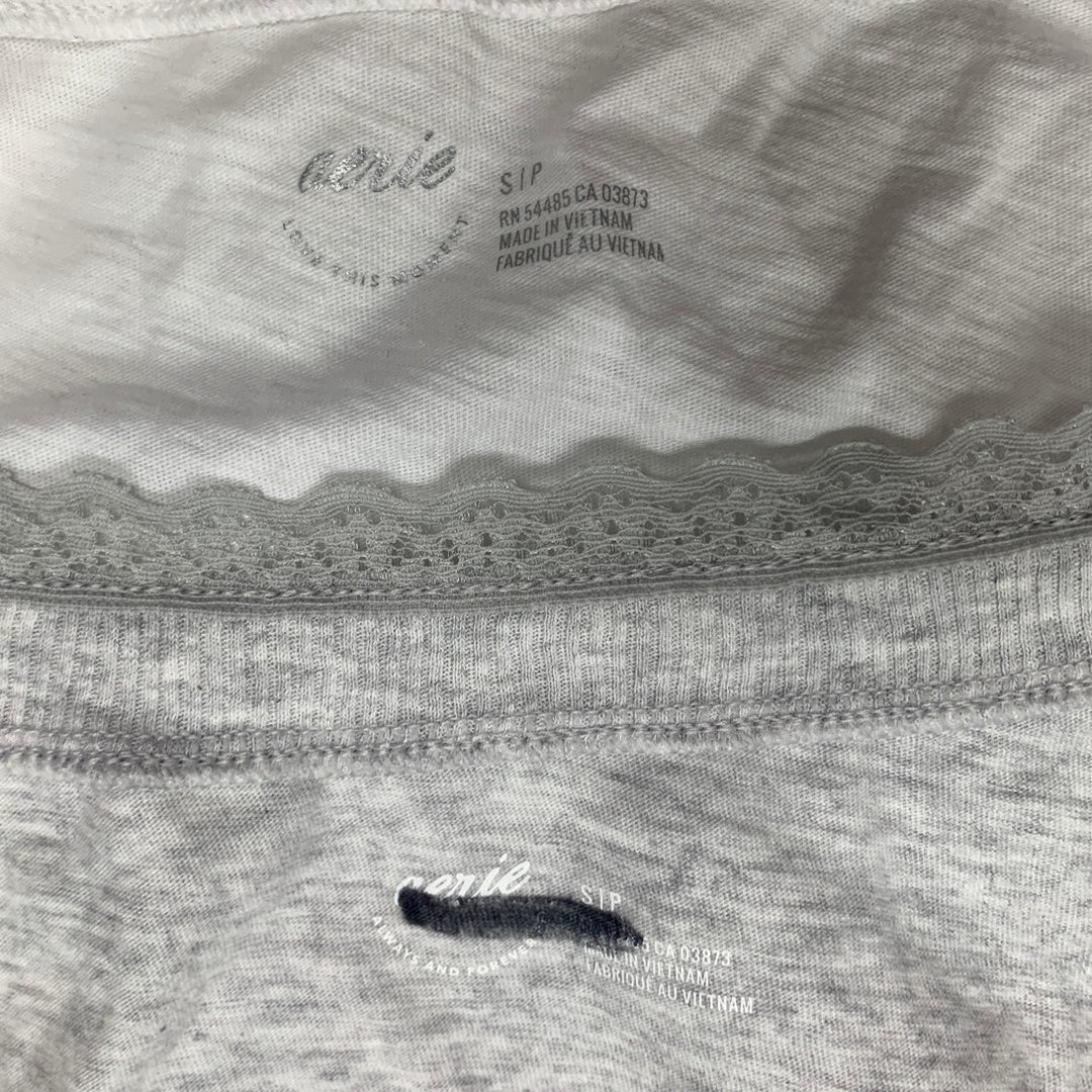 2 New Aerie Womens Small Floral Lace Heathered Short Sleeve V Neck Tops