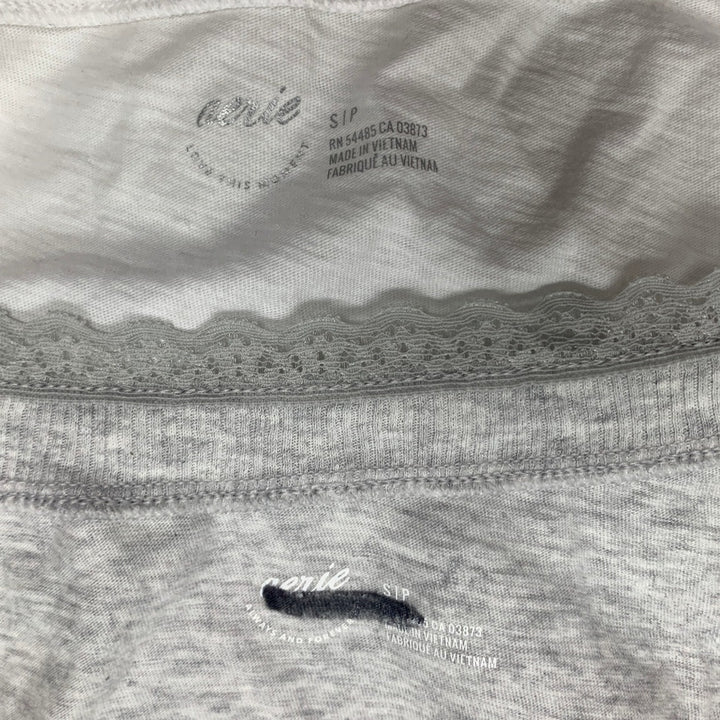 2 New Aerie Womens Small Floral Lace Heathered Short Sleeve V Neck Tops