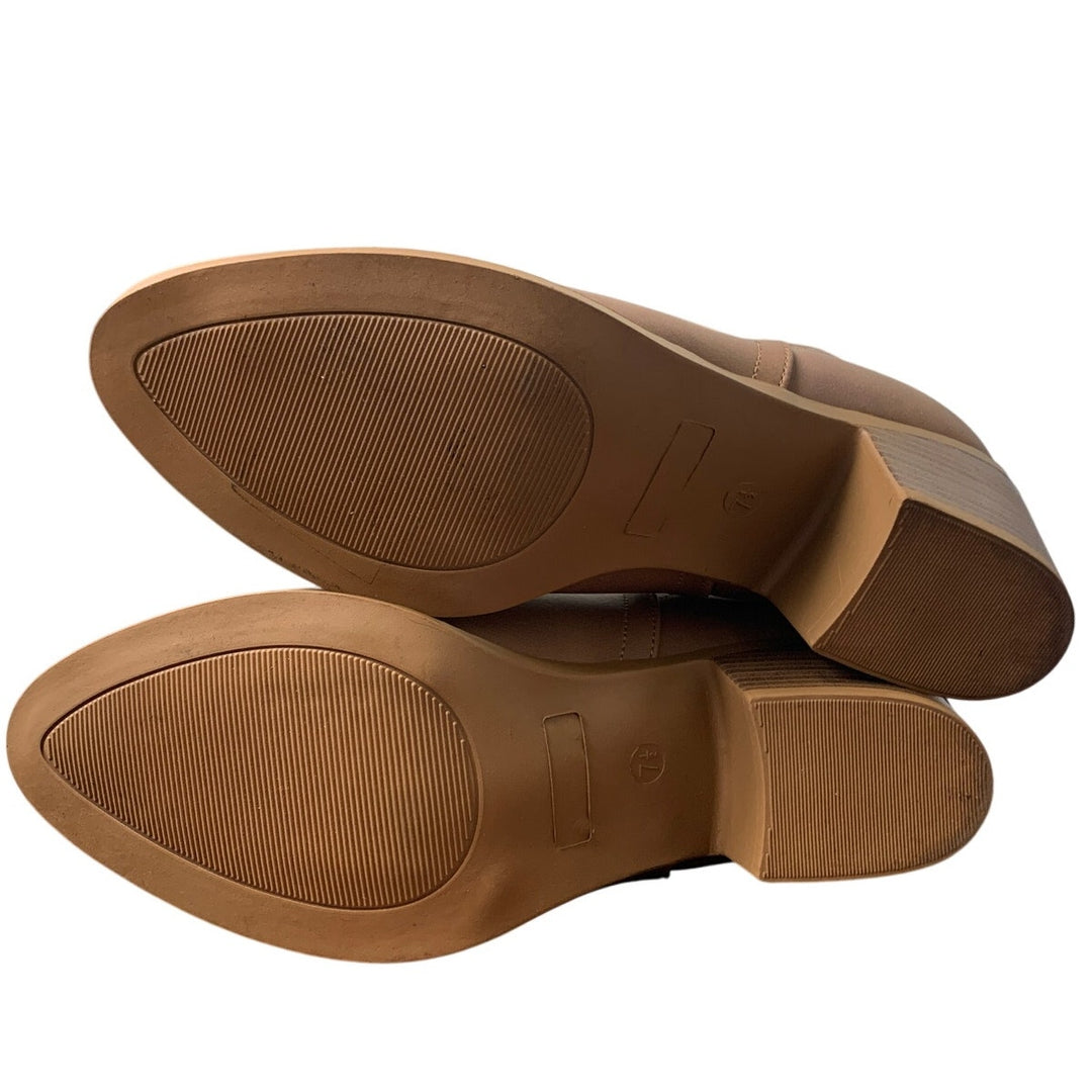 Trendsup Womens Size 7.5 Brown Faux Leather 2.5" Block Heel Pull On Ankle Boots