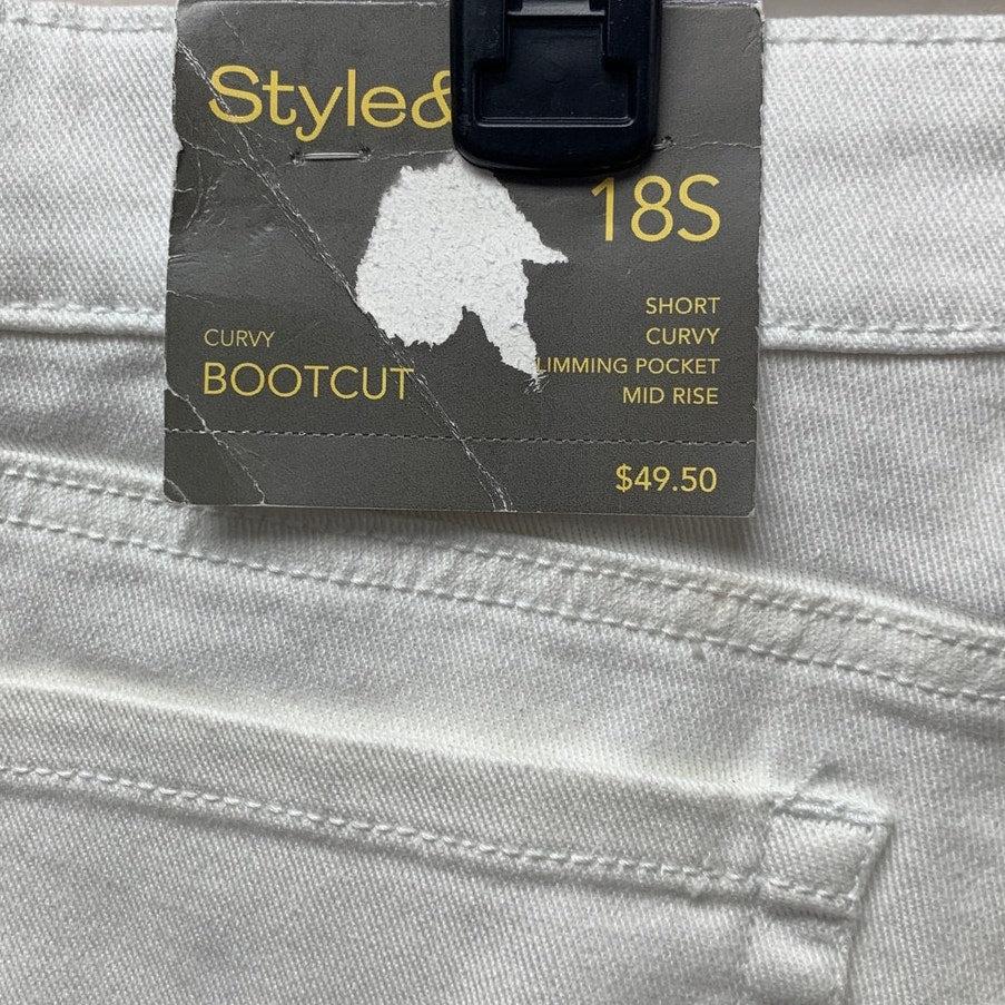NWT New Style &amp; Co Womens Size 18 Short Mid Rise Curvy Boot Cut Denim Jeans