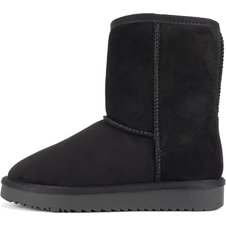 New Soda KURON Womens Size 7.5 Black Faux Suede Round Toe Lug Sole Ankel Boots