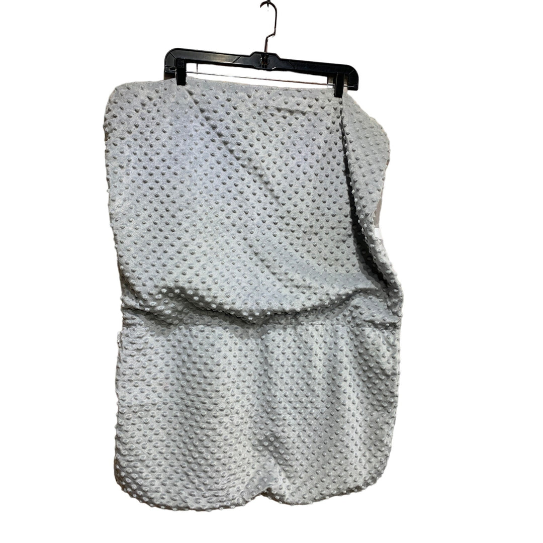Soft Carseat Canopy Gray White Chevron Stripe Warm Hook Loop Baby Car Seat Cover
