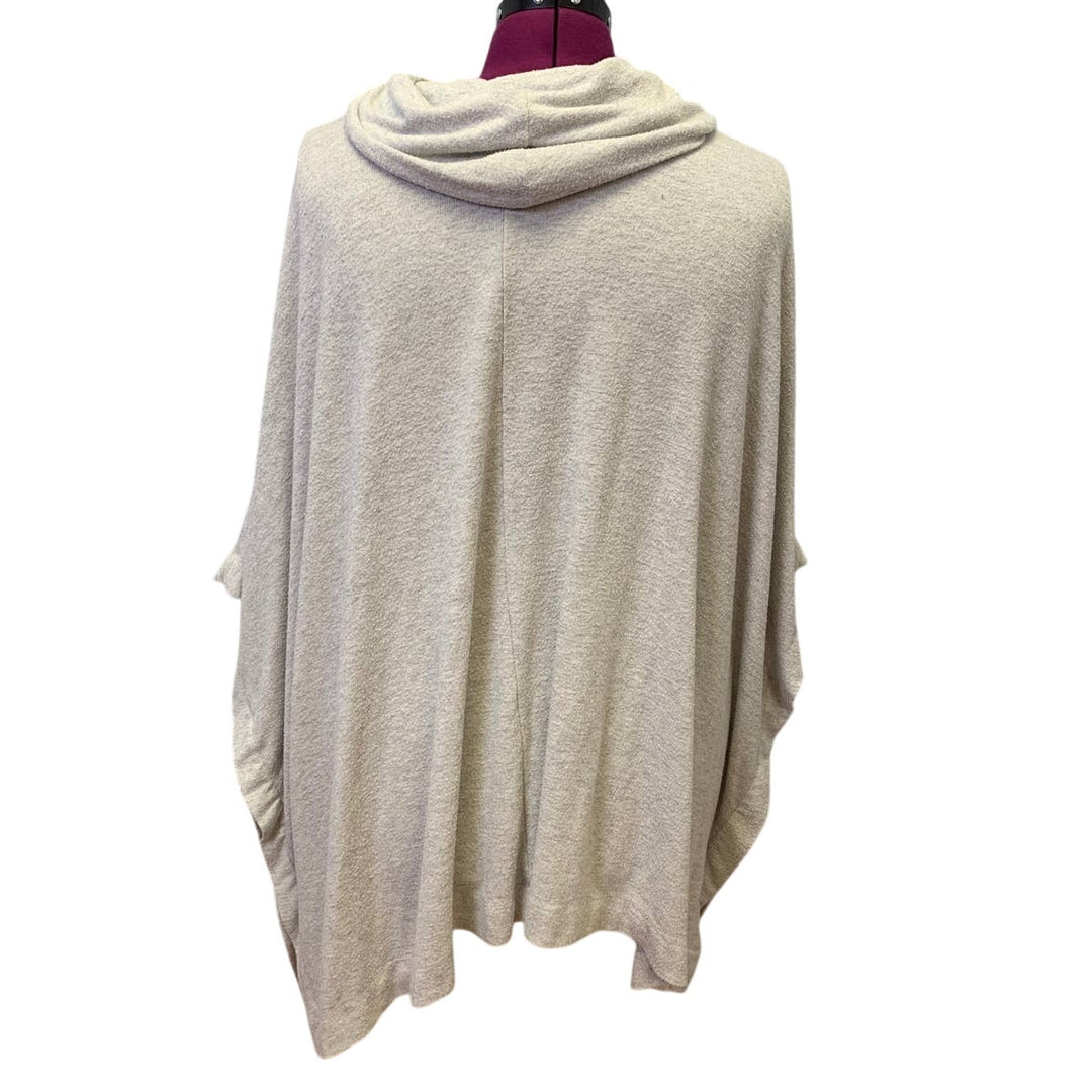 Terra &amp; Sky 2X Cowl Neck Batwing Rayon Blend Closed Sides Throw It On Poncho