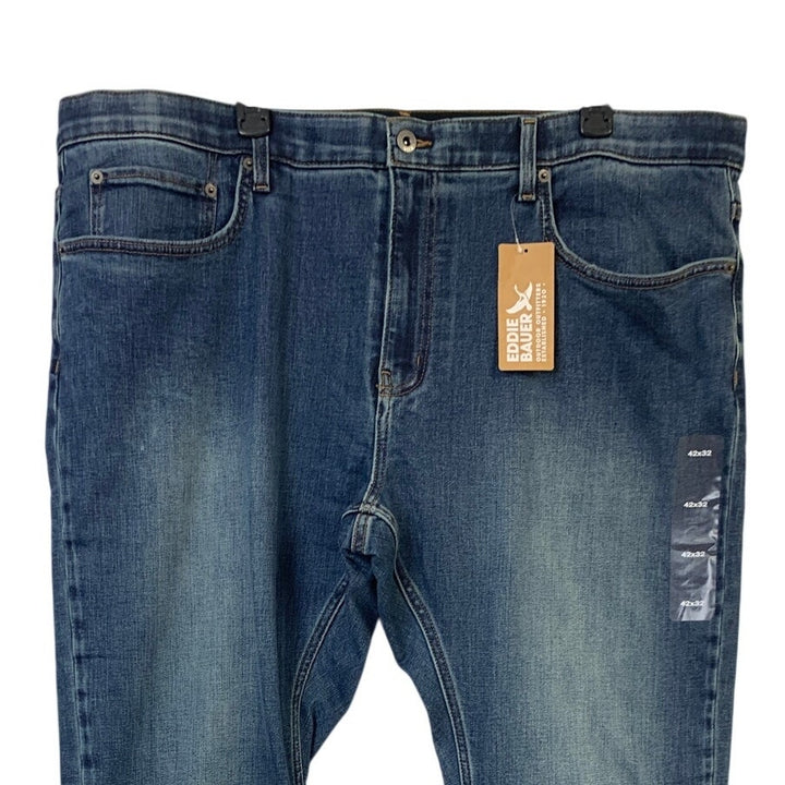 New Eddie Bauer Mens Voyager Flex Fleece Lined Straight Fit Medium Indigo Jeans