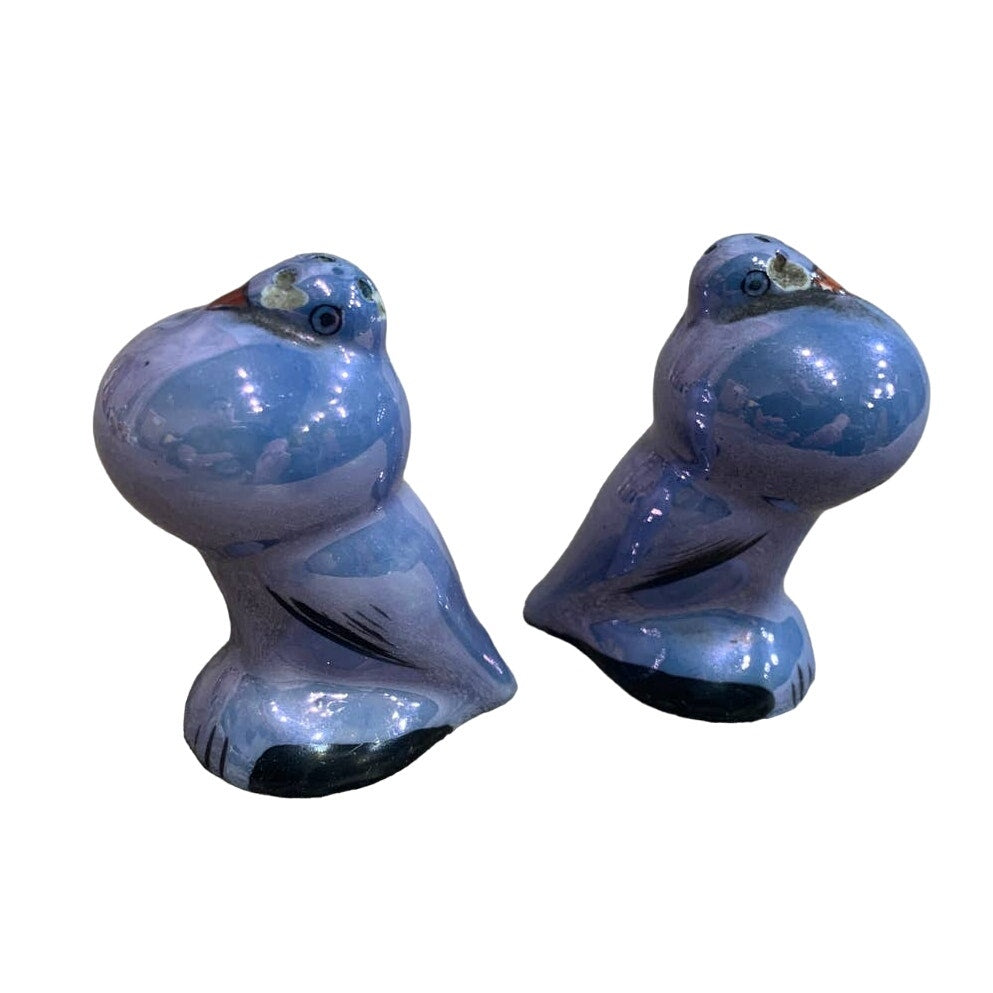 Vintage Japan Ceramic Iridescent Chest Puffer Bird Pigeon Salt Pepper Shaker Set