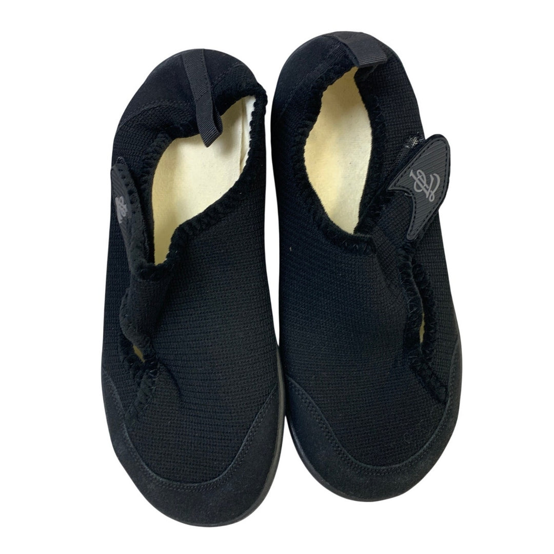 LeIsfIt Womens Size 8 Black Sneakers Hook and Loop Closure Barefoot Shoes