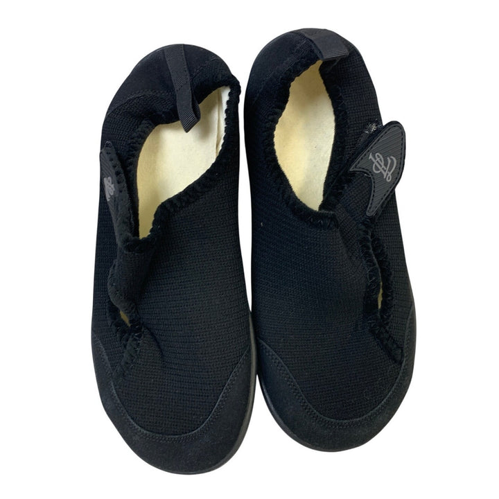 LeIsfIt Womens Size 8 Black Sneakers Hook and Loop Closure Barefoot Shoes