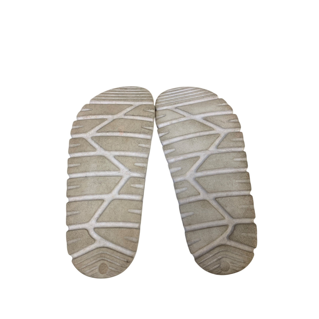 FunkyMonkey Womens 8 White Sandal Adjustable Strap Open Round Toe Slid On Shoes