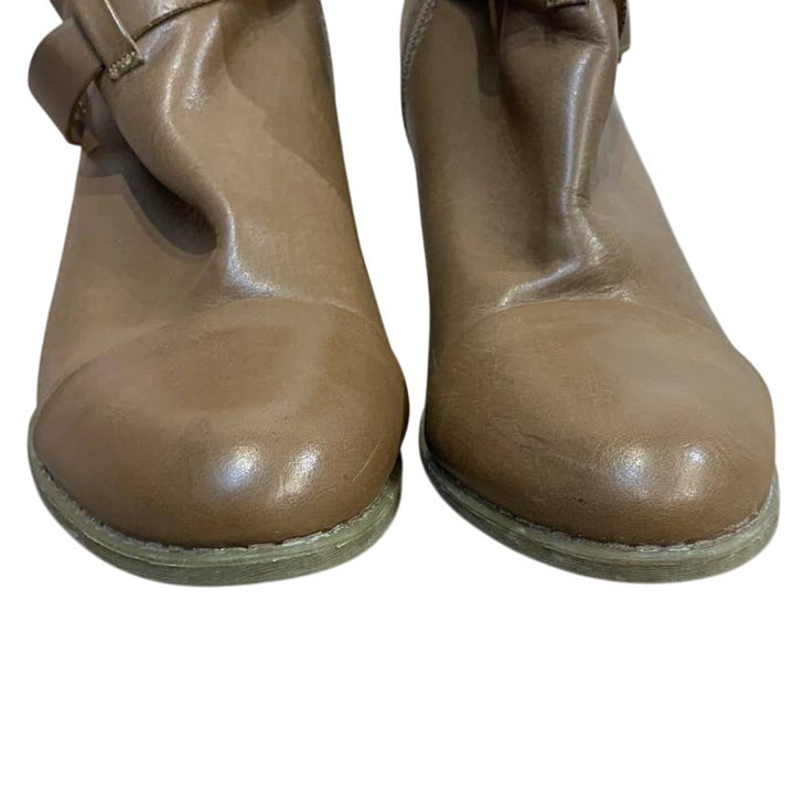 Lauren Conrad Size 9.5 Tan Ferran Chunky Heel Short Boots Shoes w Buckle