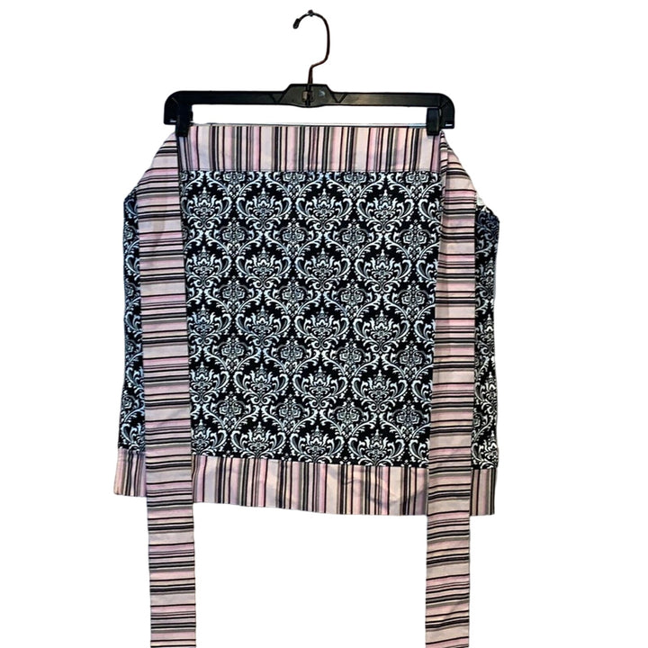 Cute Handmade Black White Toile Floral Pink Stripe Kitchen Craft Bow Tie Apron