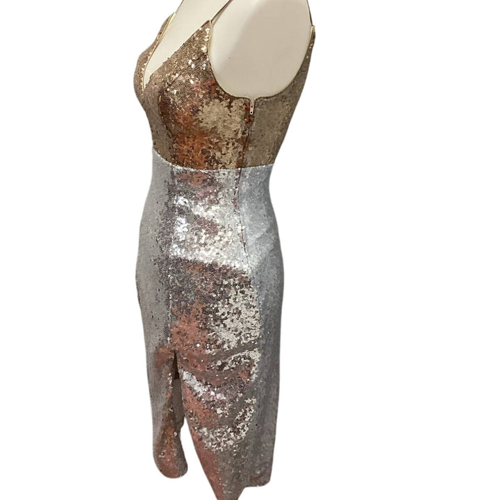 New Speechless Juniors Size 1 Gold Silver Sleeveless Deep V Body Con Midi Dress