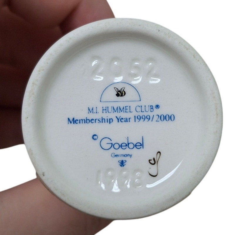 Vintage 1998 Hummel Goebel 