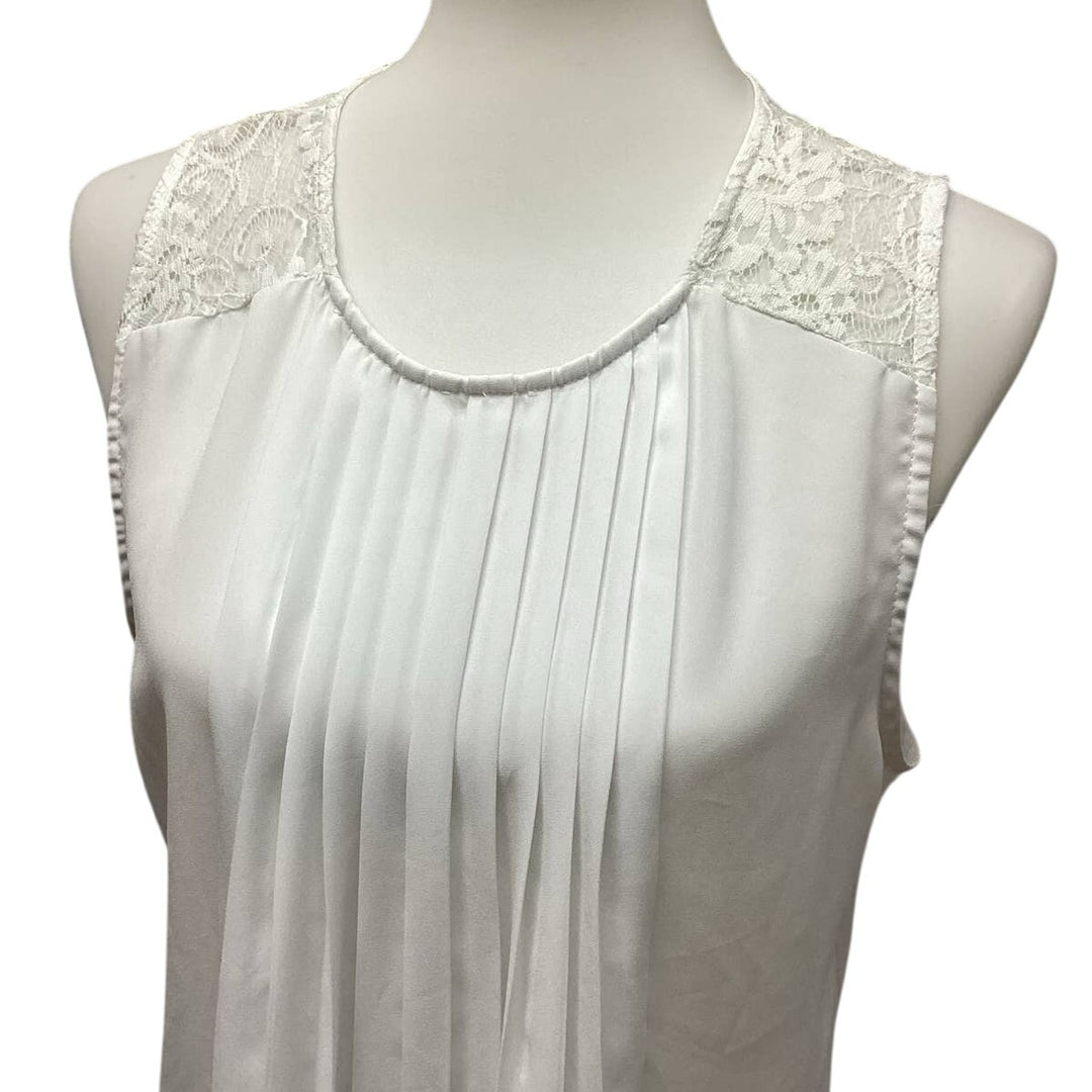 Womens Medium Sleeveless Pleated Front Lacy Back White Flowy Tank Top