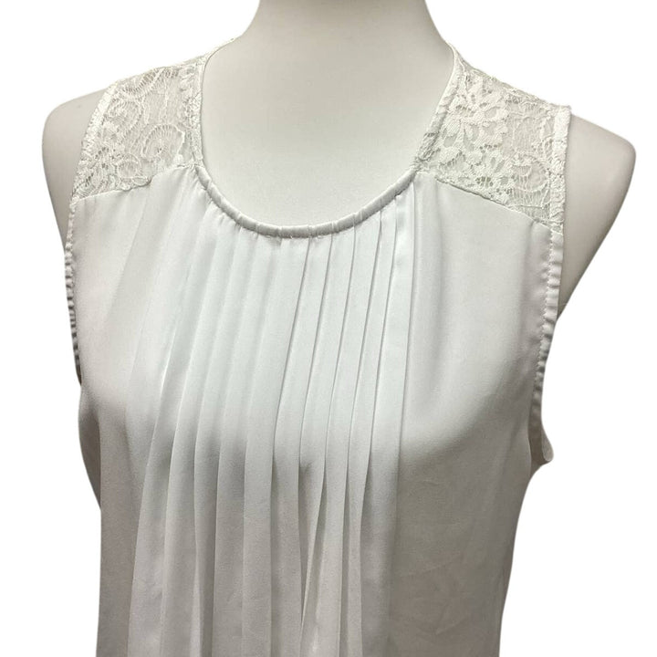 Womens Medium Sleeveless Pleated Front Lacy Back White Flowy Tank Top