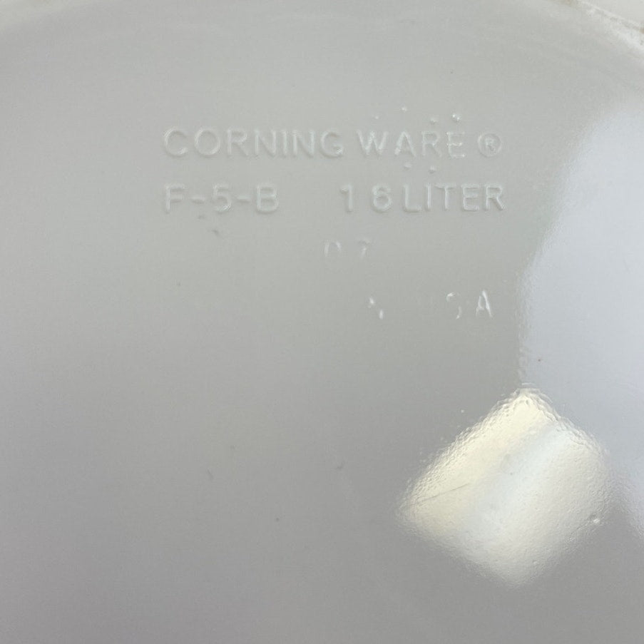 Corningware F-5-B 1.6 Liter Made In USA Round Ceramic DIsh Bowl w Glass Lid