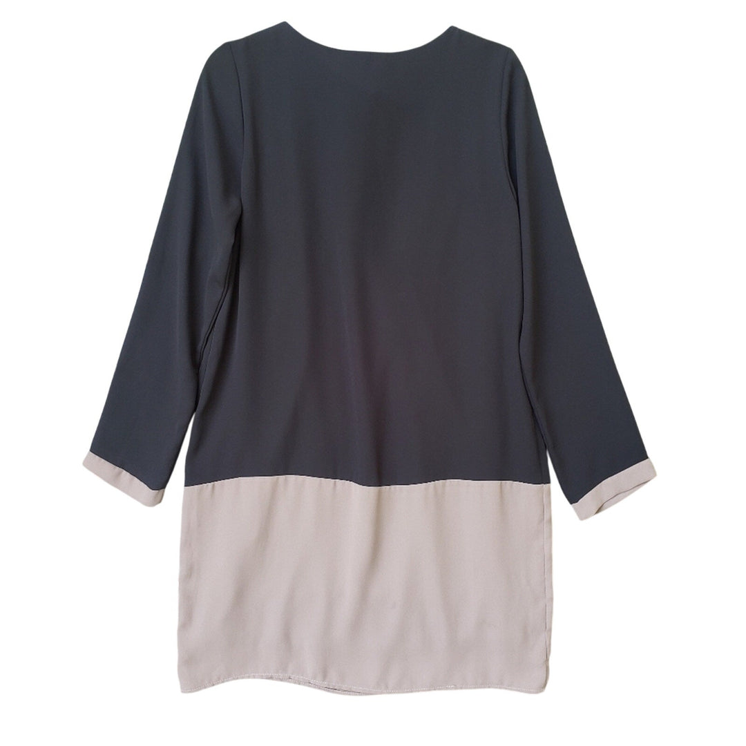 NWT New Everly Womens Medium 100% Polyester Long Sleeve Colorblock Shift Dress