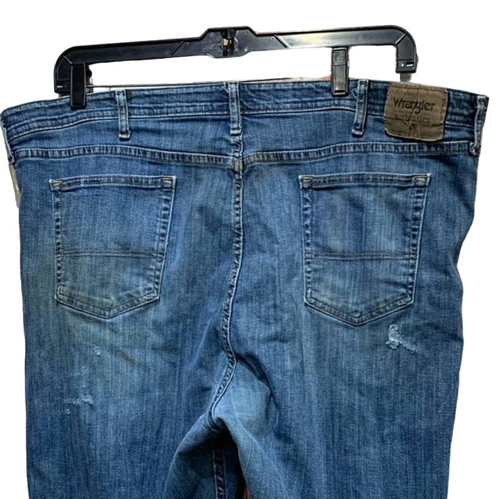 Wrangler Authentics 46 X 32 Rugged Distressed Elastic Waistband Denim Blue Jeans