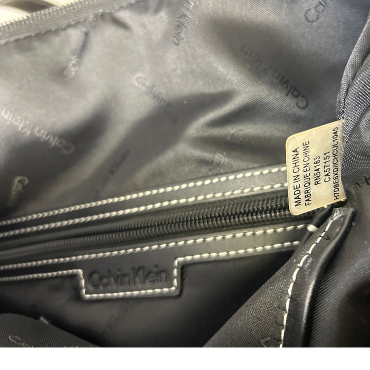 Calvin Klein Womens Black Faux Leather Trim Zipper Close Vinyl Shoulder Hand Bag