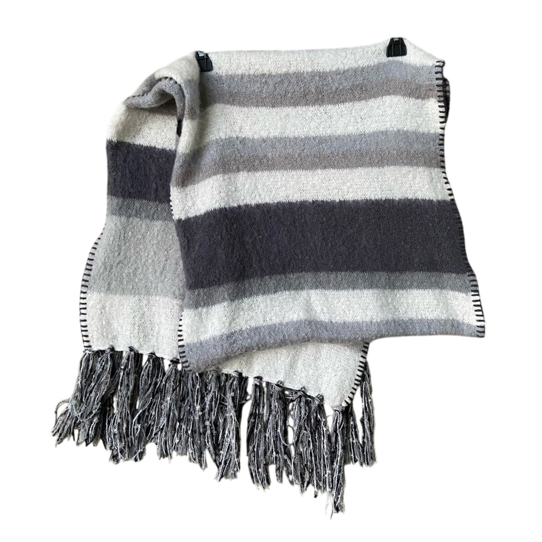 NWT New Sonoma Womens One Size Gray 100% Polyester Striped Fringe Scarf