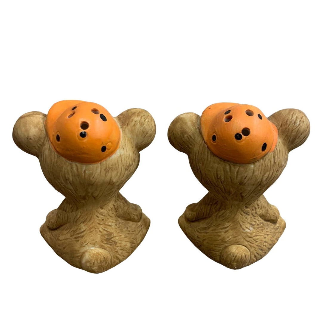 Vintage Tiawan Ceramic Teddy Bear Orange Baseball Cap Salt Pepper Shaker Set