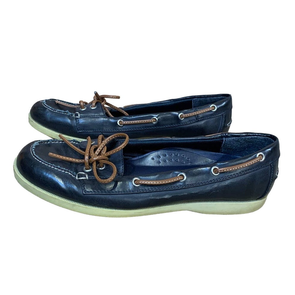 Chaps Ladies Size 8 Navy Blue Leather Slip On Flats Boat Shoes Comfort Loafers