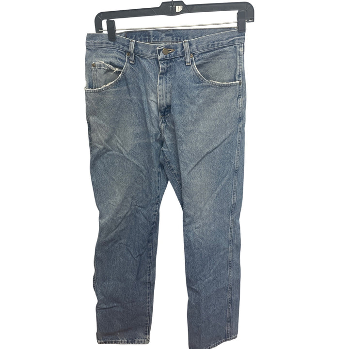 Wrangler Mens 33 X 32 100% Cotton Regular Fit Denim Blue Jeans Slight Distressed