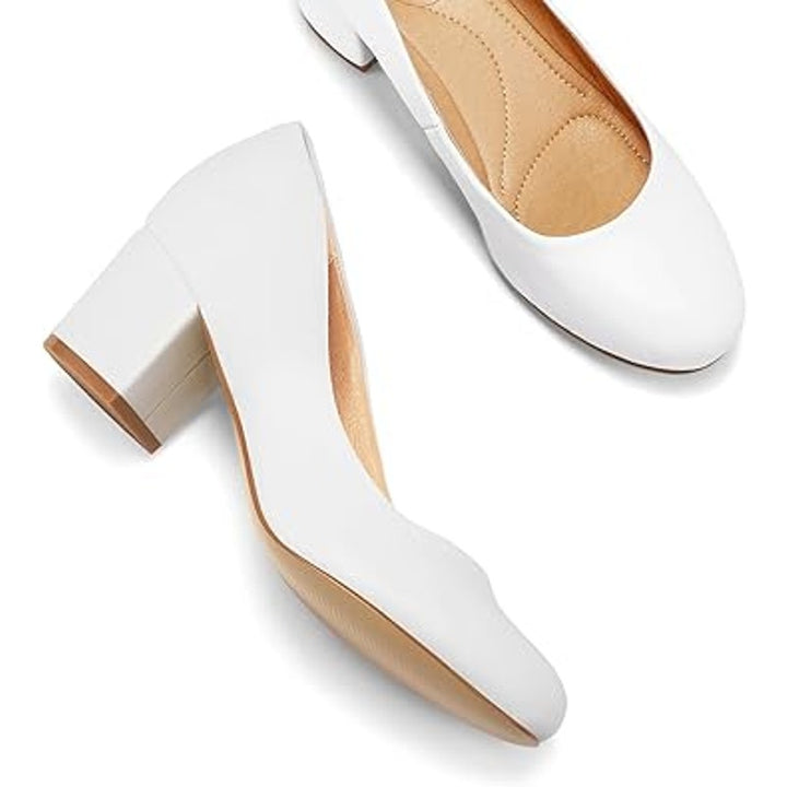 Mysoft Womens Size 8 White Rounded Toe 2.25" Block Heel Slide On Pumps Shoes