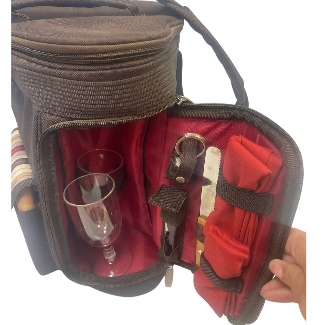 NEW Picnic Time Meritage Insulated Triangular Cooler Picnic Tote w Utensils MOKA