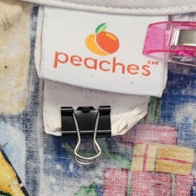Peaches Womens XL Holiday Christmas 100% Cotton Short Sleeve V Neck Scrub Top
