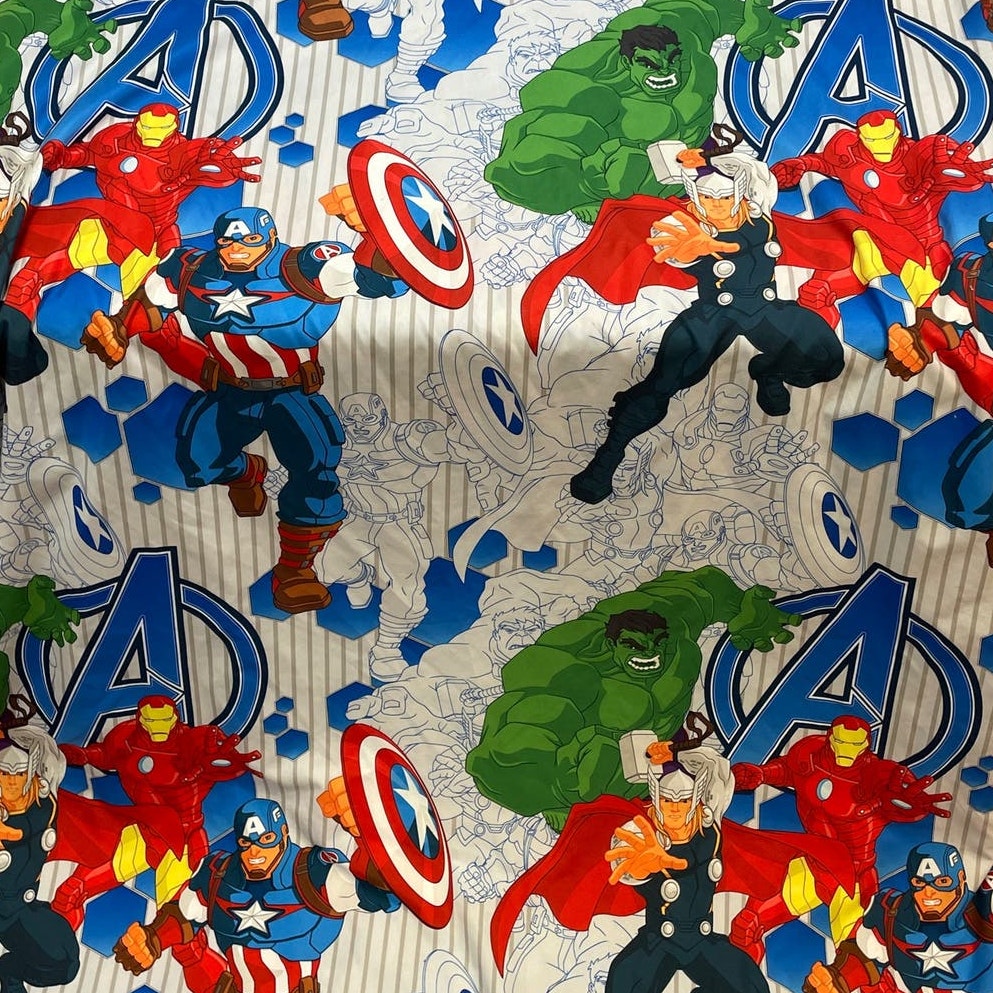 Marvel Avengers 100% Polyester Hulk Capt America Flash Thor Full Flat Bed Sheet
