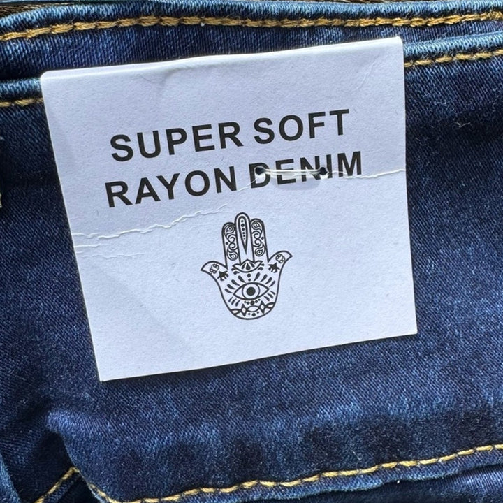 NWT New Bamboo Womens Size 18 Cotton Blend Super Soft Denim Blue Jeans