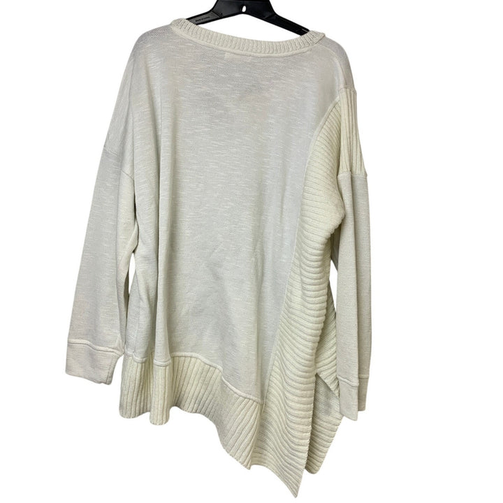 Maurices Womens Size 2 White Cotton Knit Long Sleeve Crew Neck Sweater