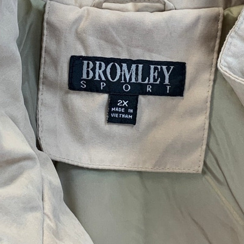 Bromley Sport Womens 2X Full Zip Warm Puffer Basic Winter Coat w Pockets